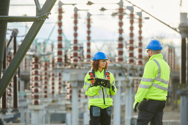 Best Emergency Electrical Repair  in Lees Summit, MO